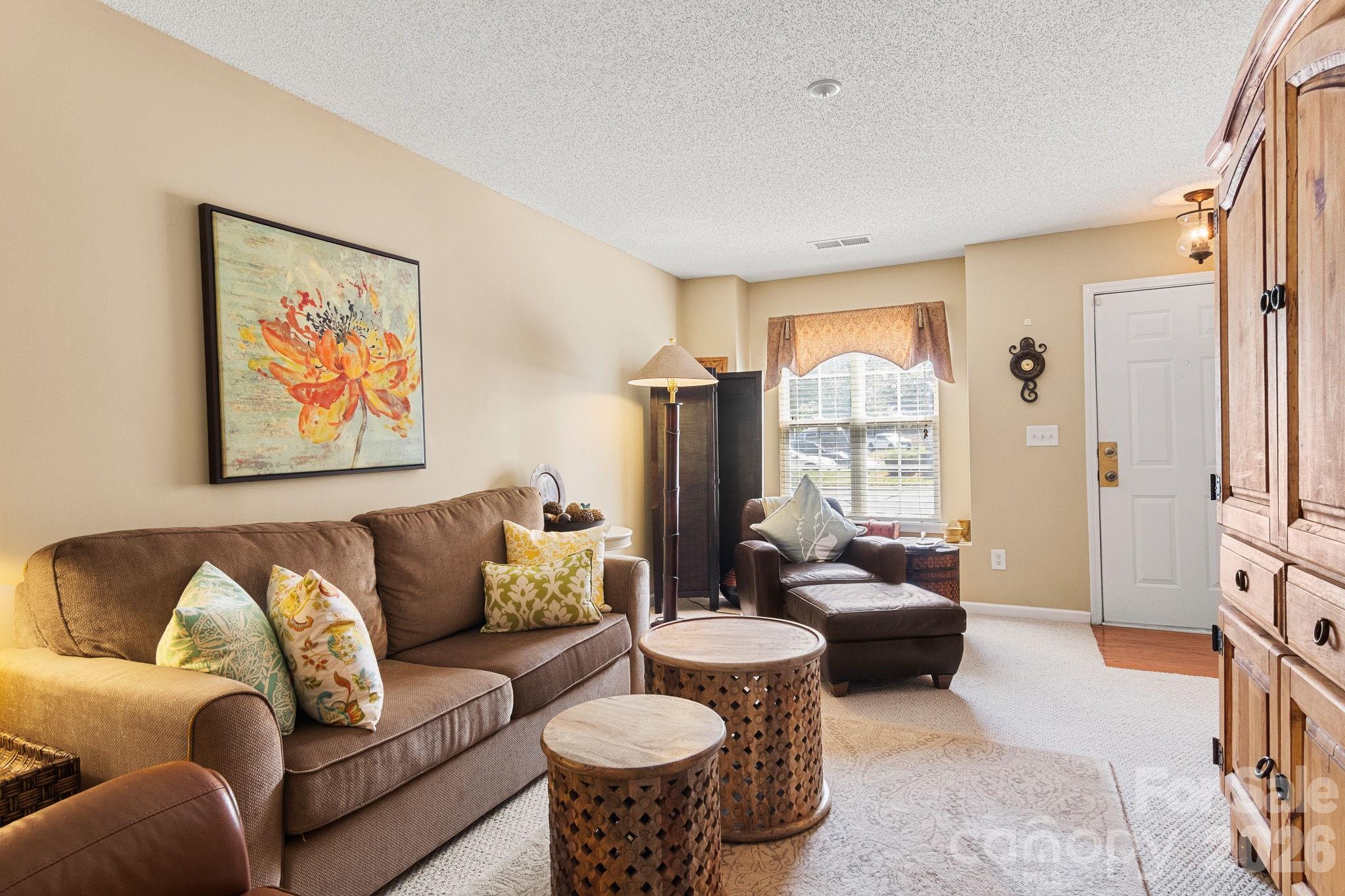 11549 Retriever Way