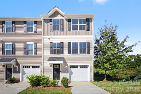 Photo of 6233 Cutwater Circle, Charlotte, NC 28269 (MLS # 4430357)