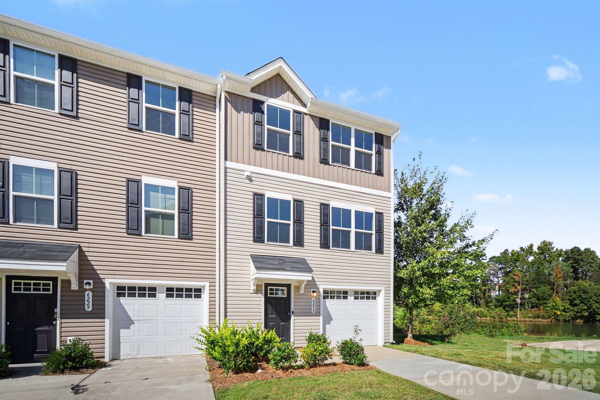 6233 Cutwater Circle