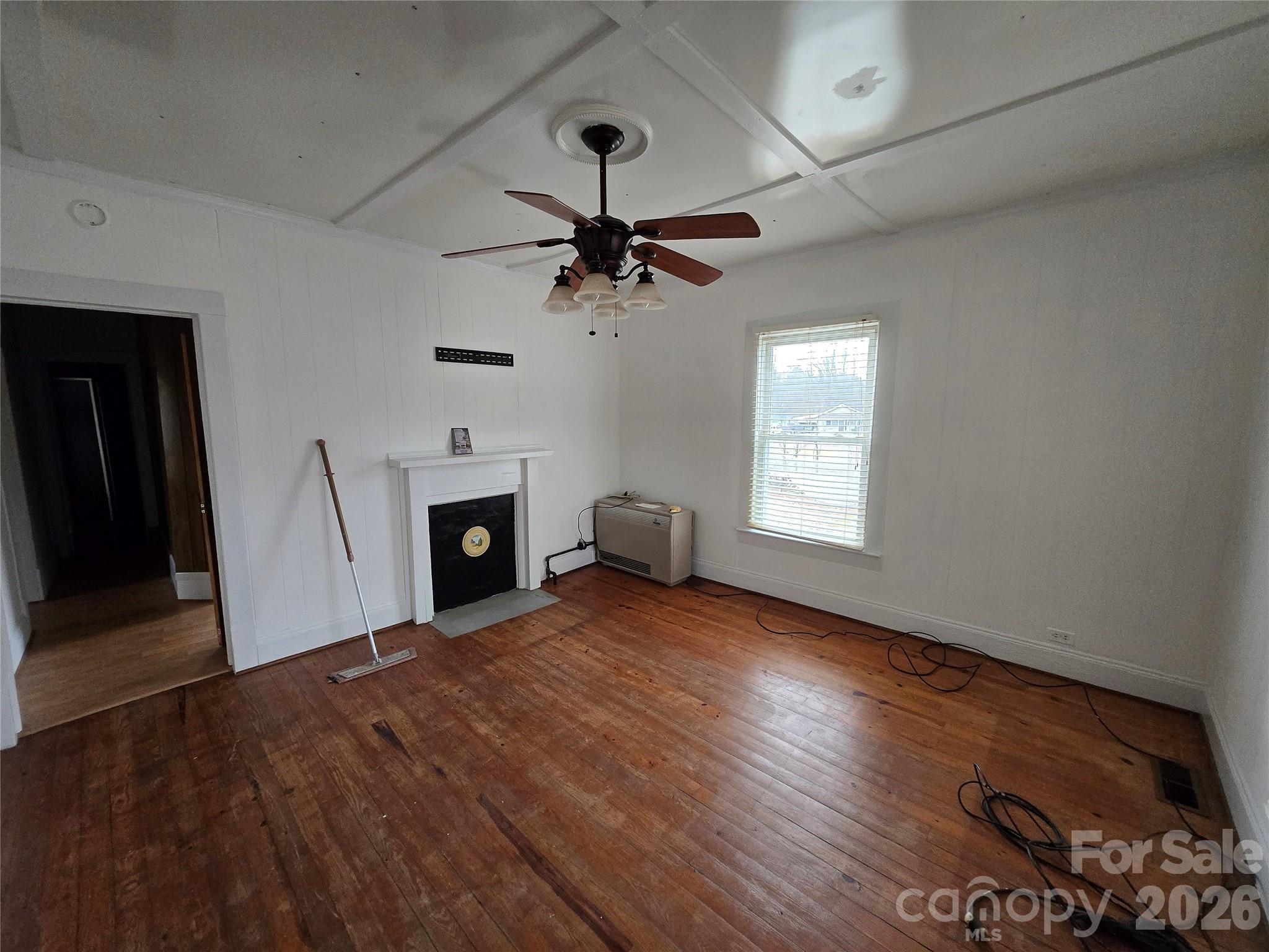 Carlton - Residential