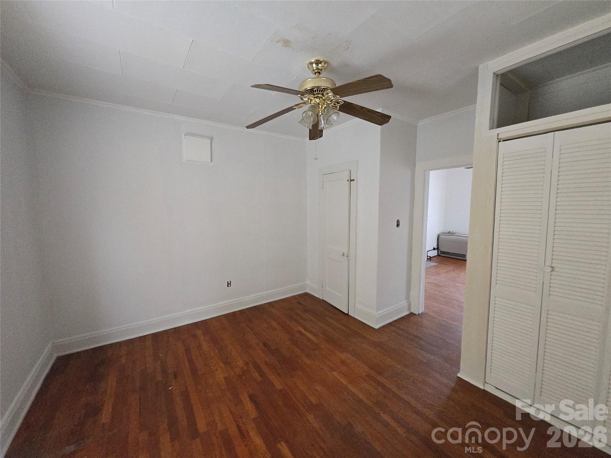 Carlton - Residential