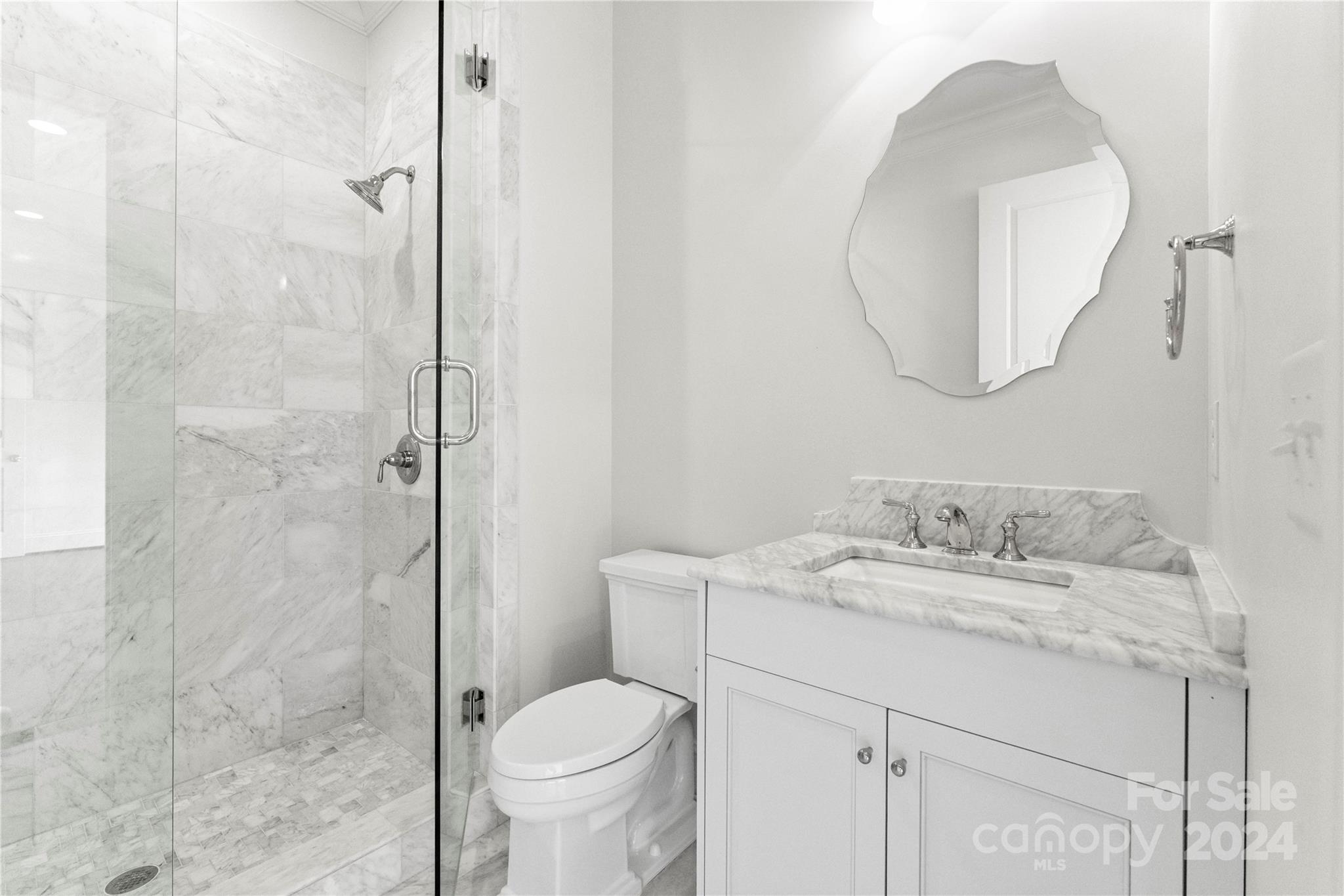 Seven Eagles - Residential