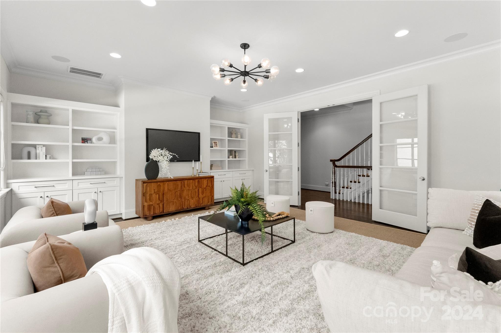 Seven Eagles - Residential