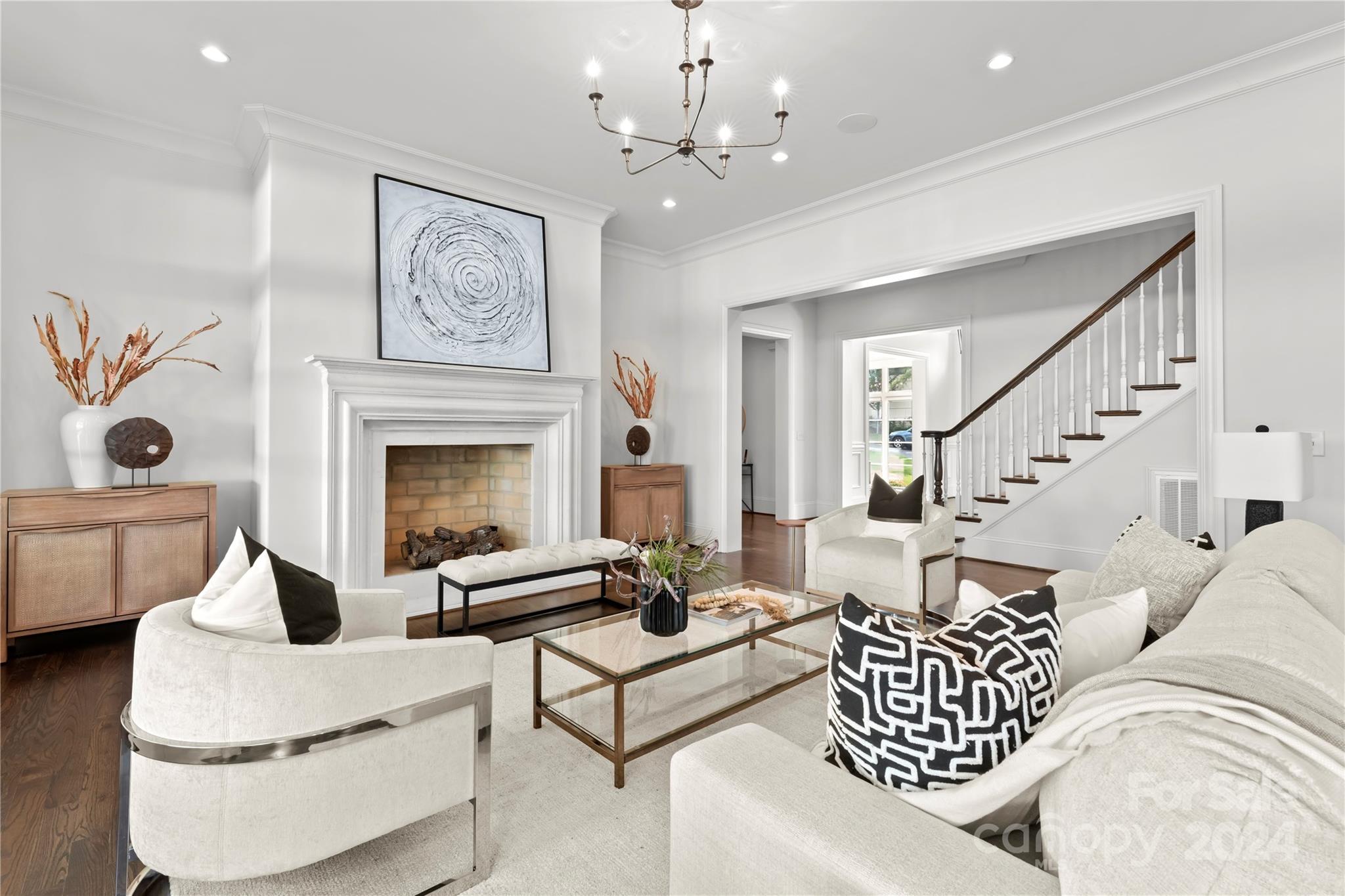 Seven Eagles - Residential