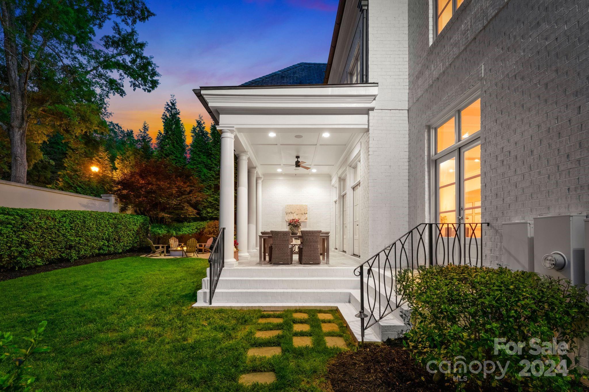 Seven Eagles - Residential