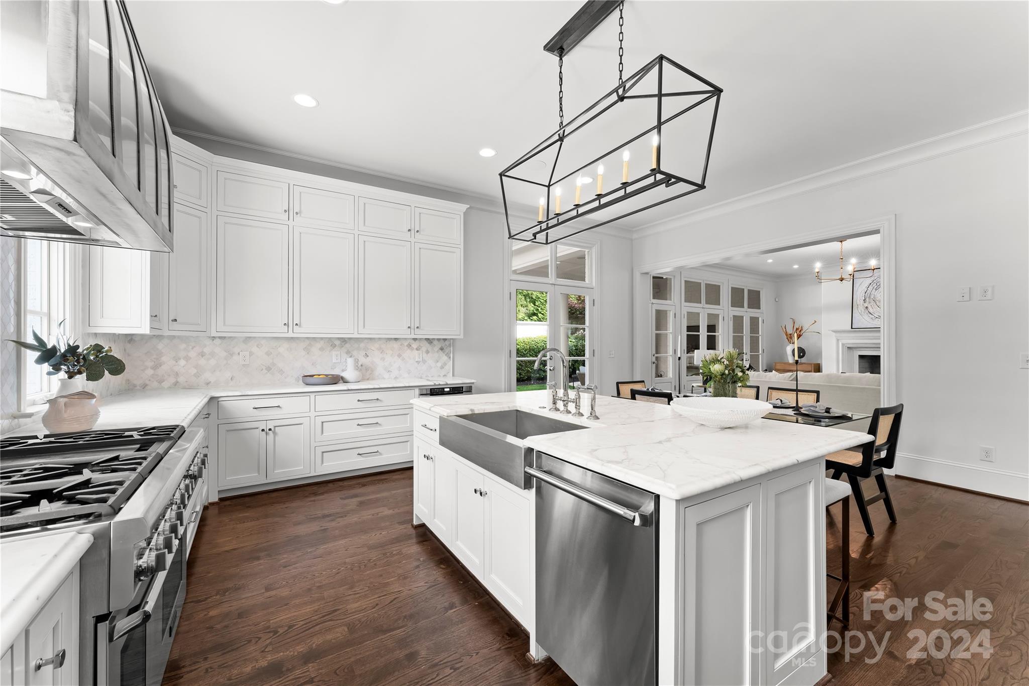 Seven Eagles - Residential