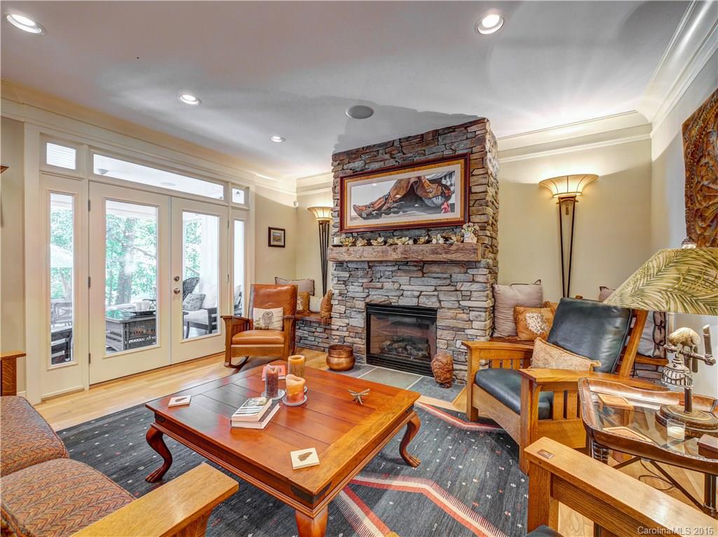 Catalina Cove - Residential
