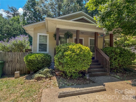 Photo of 5 Springmill Drive, Asheville, NC 28806 (MLS # 4401361)