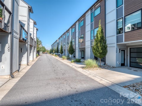 Photo of 1212 Minter Place, Charlotte, NC 28203 (MLS # 4431587)