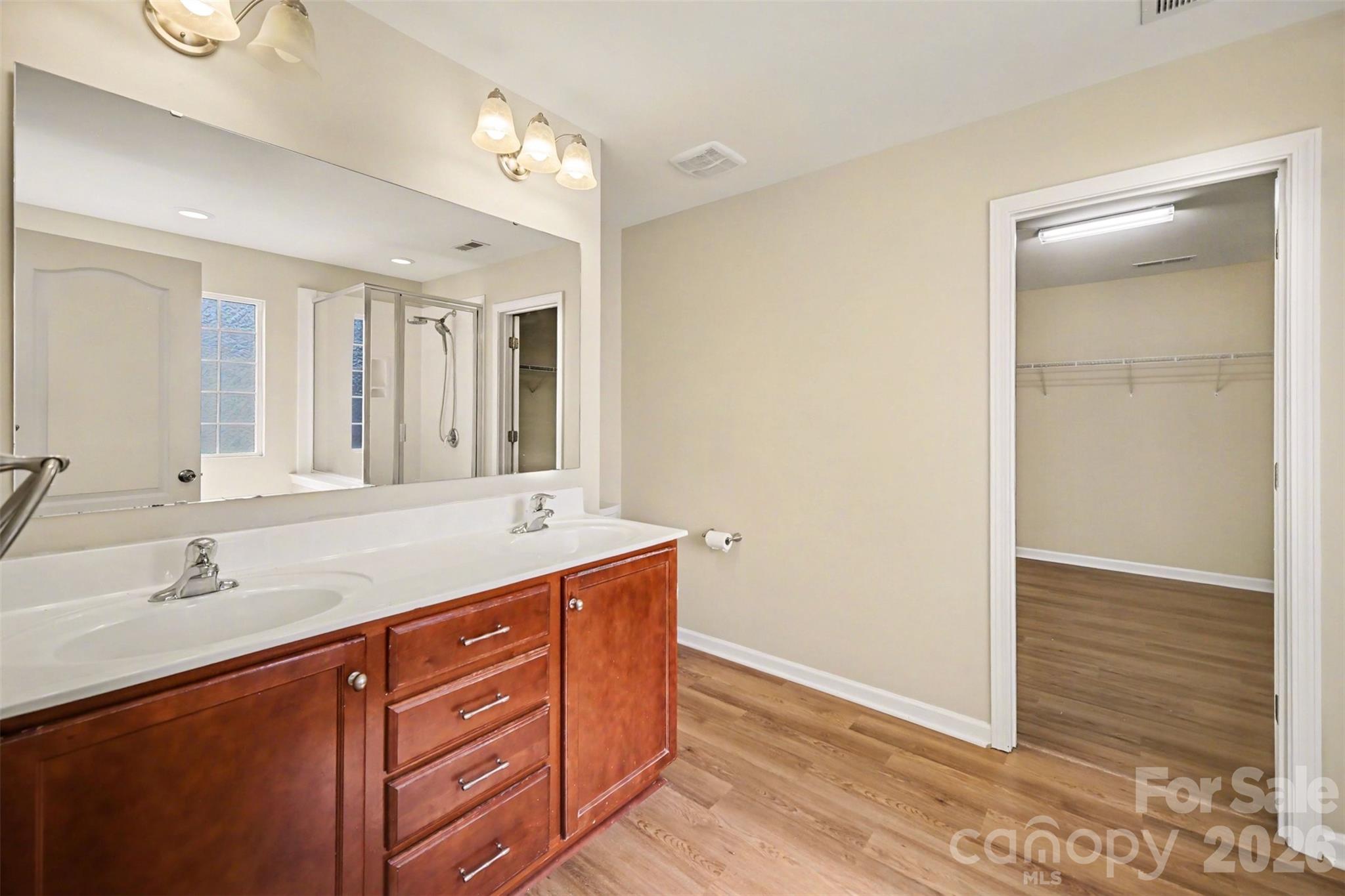 Creekshire Village - Residential