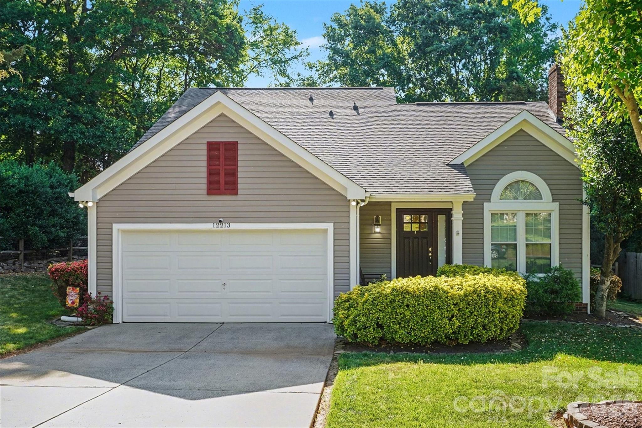 12213 Woodside Falls Road