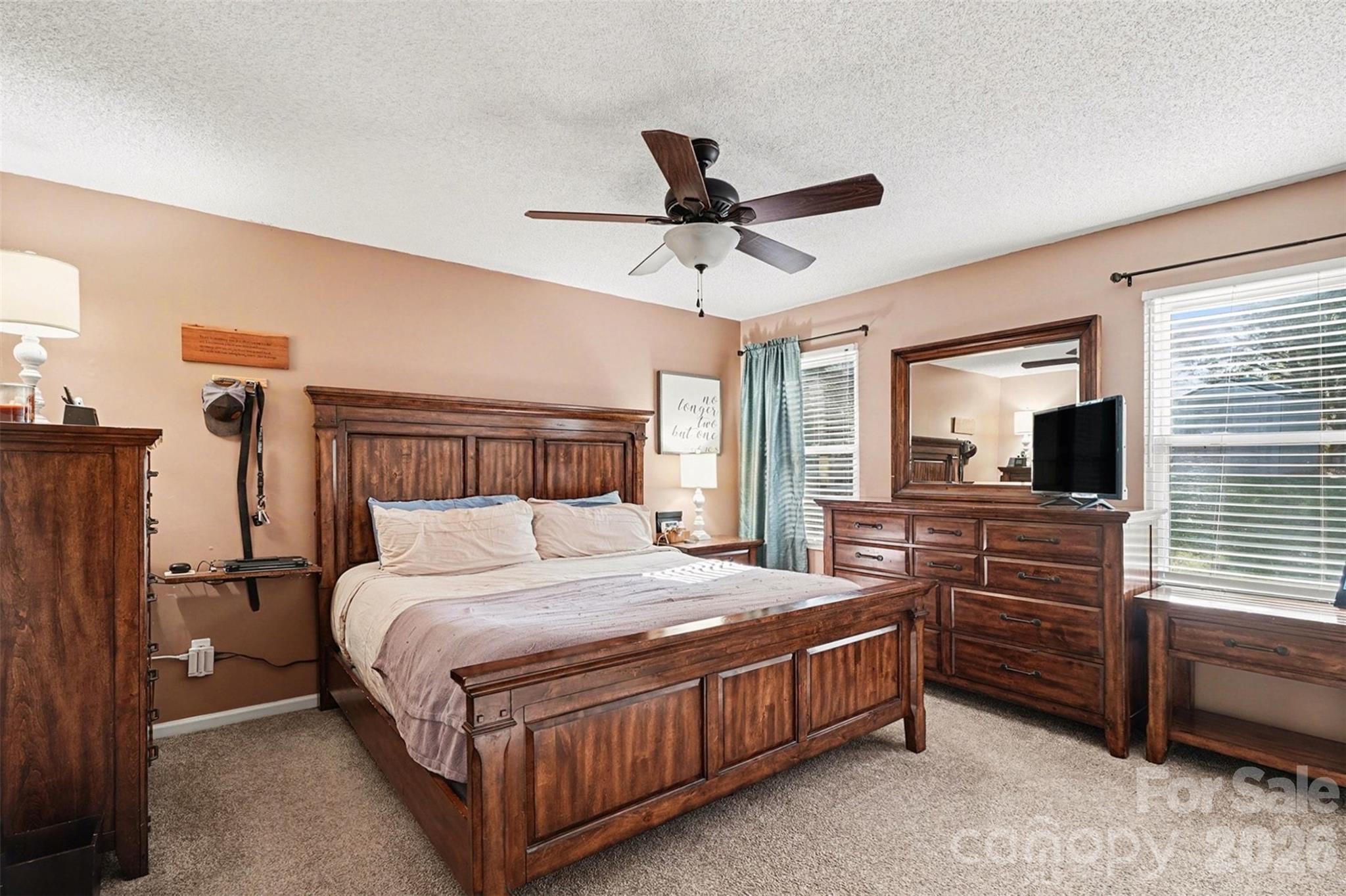 Woodside Falls - Residential