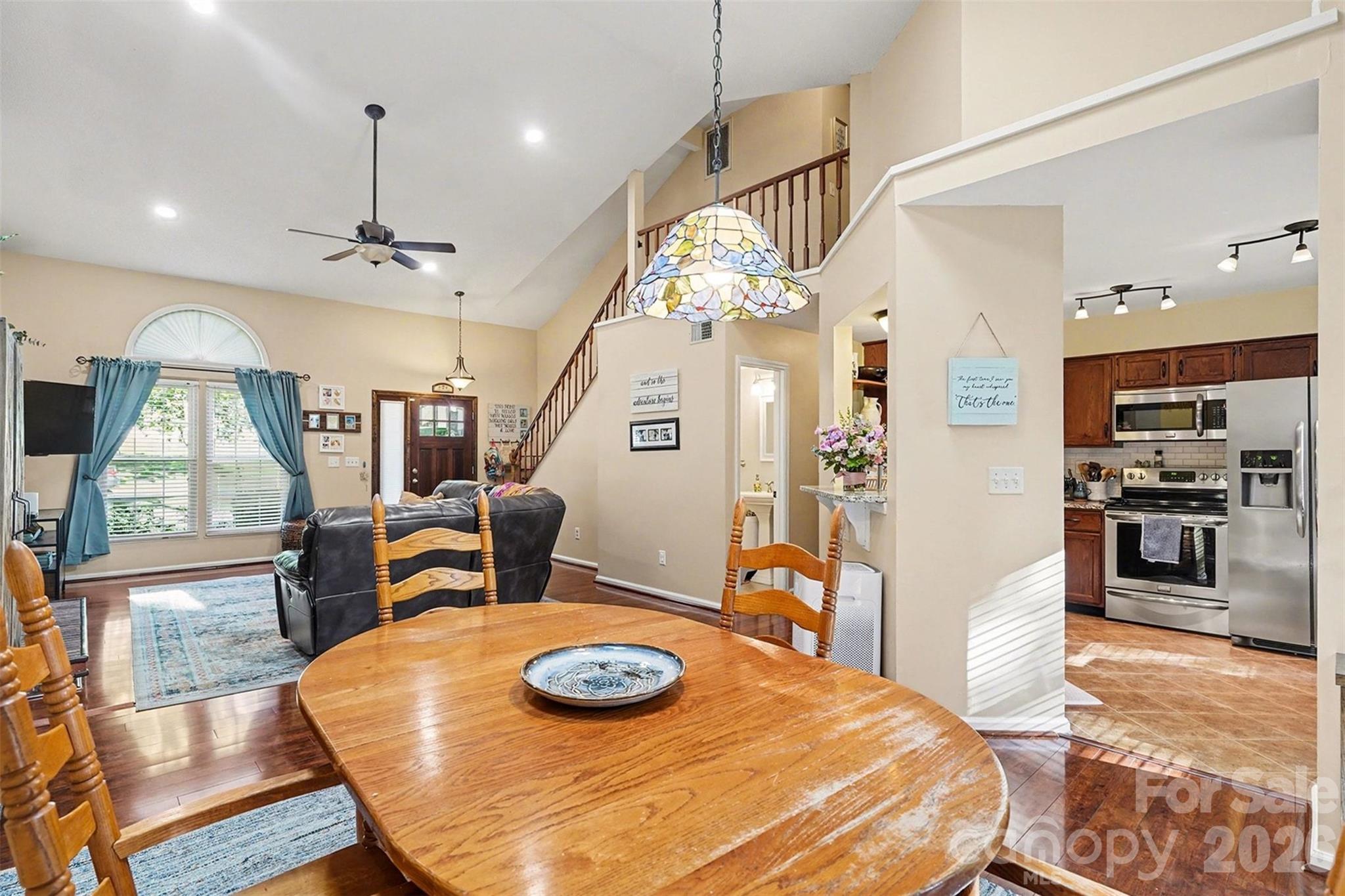 Woodside Falls - Residential