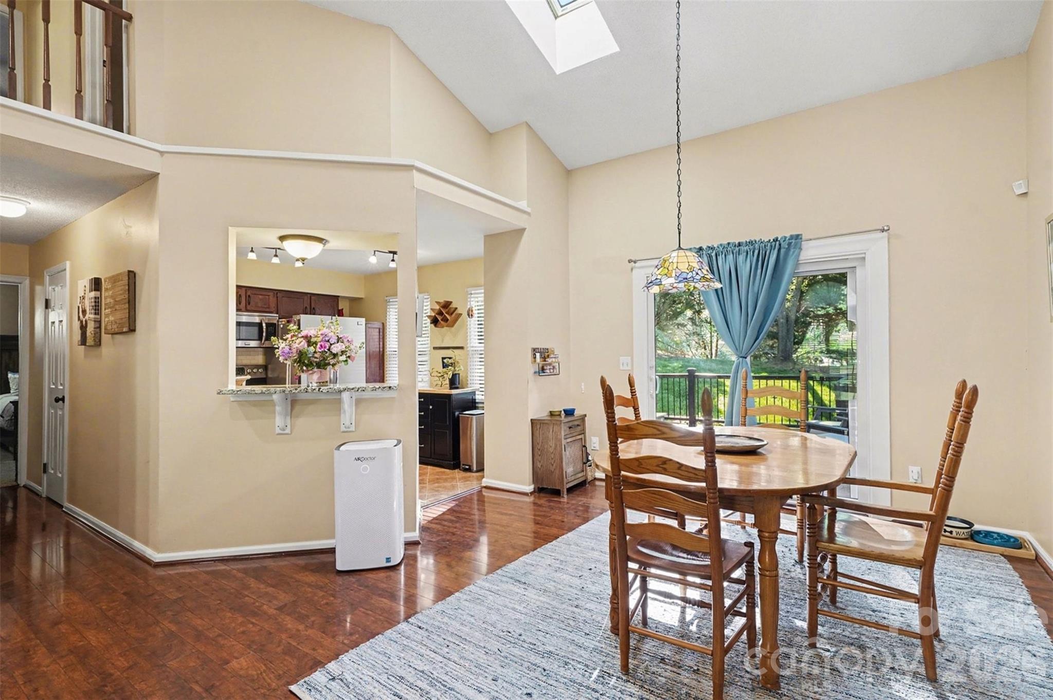 Woodside Falls - Residential