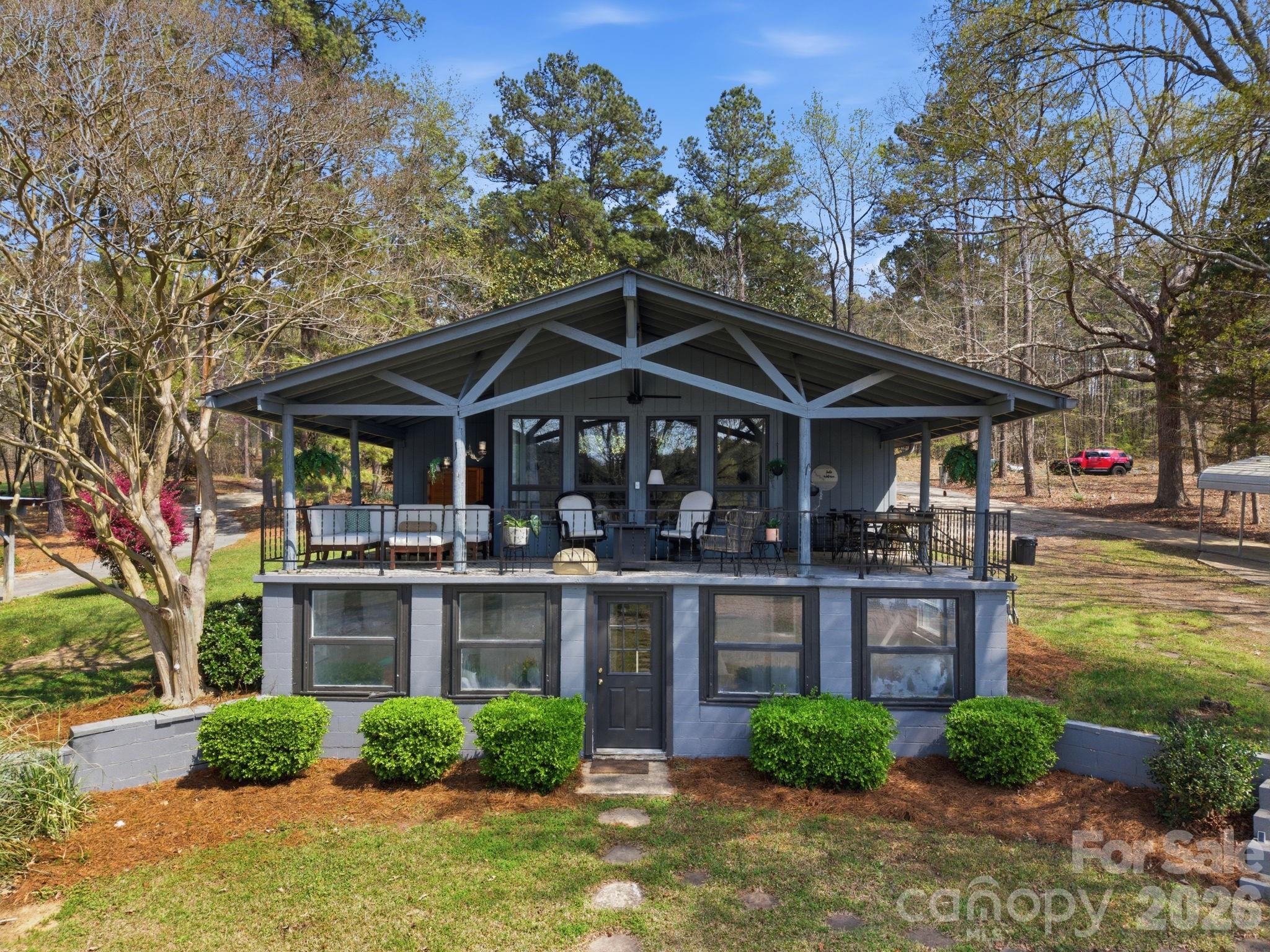 2262 Beaver Creek Road