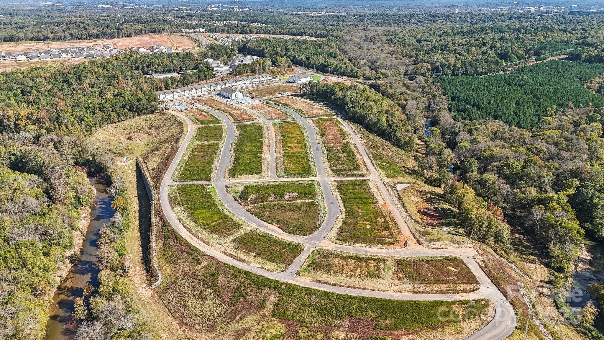 The Ridge at Sugar Creek - Residential