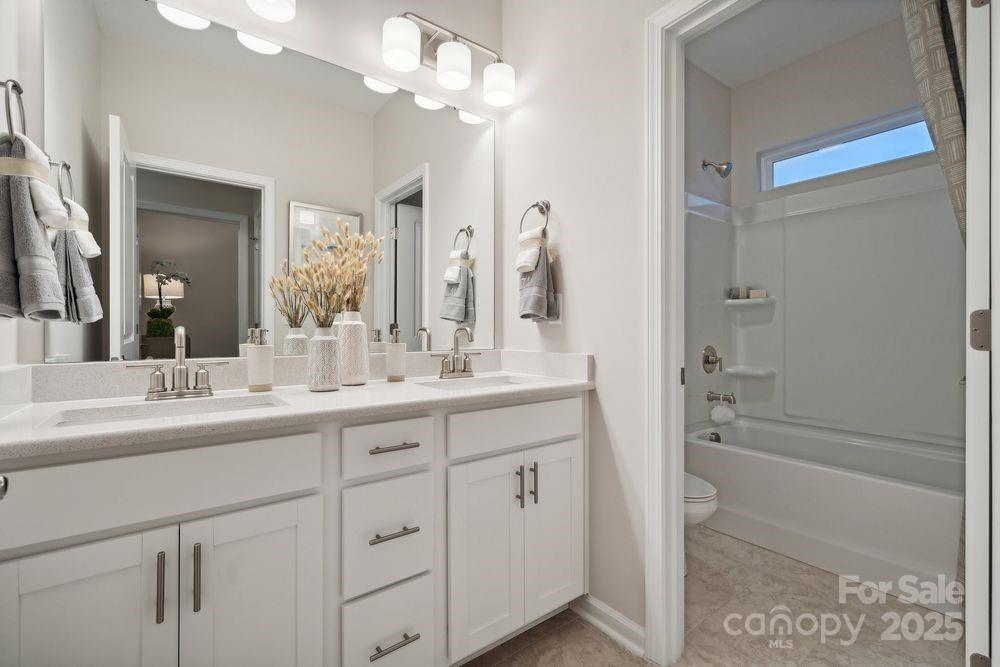 The Ridge at Sugar Creek - Residential