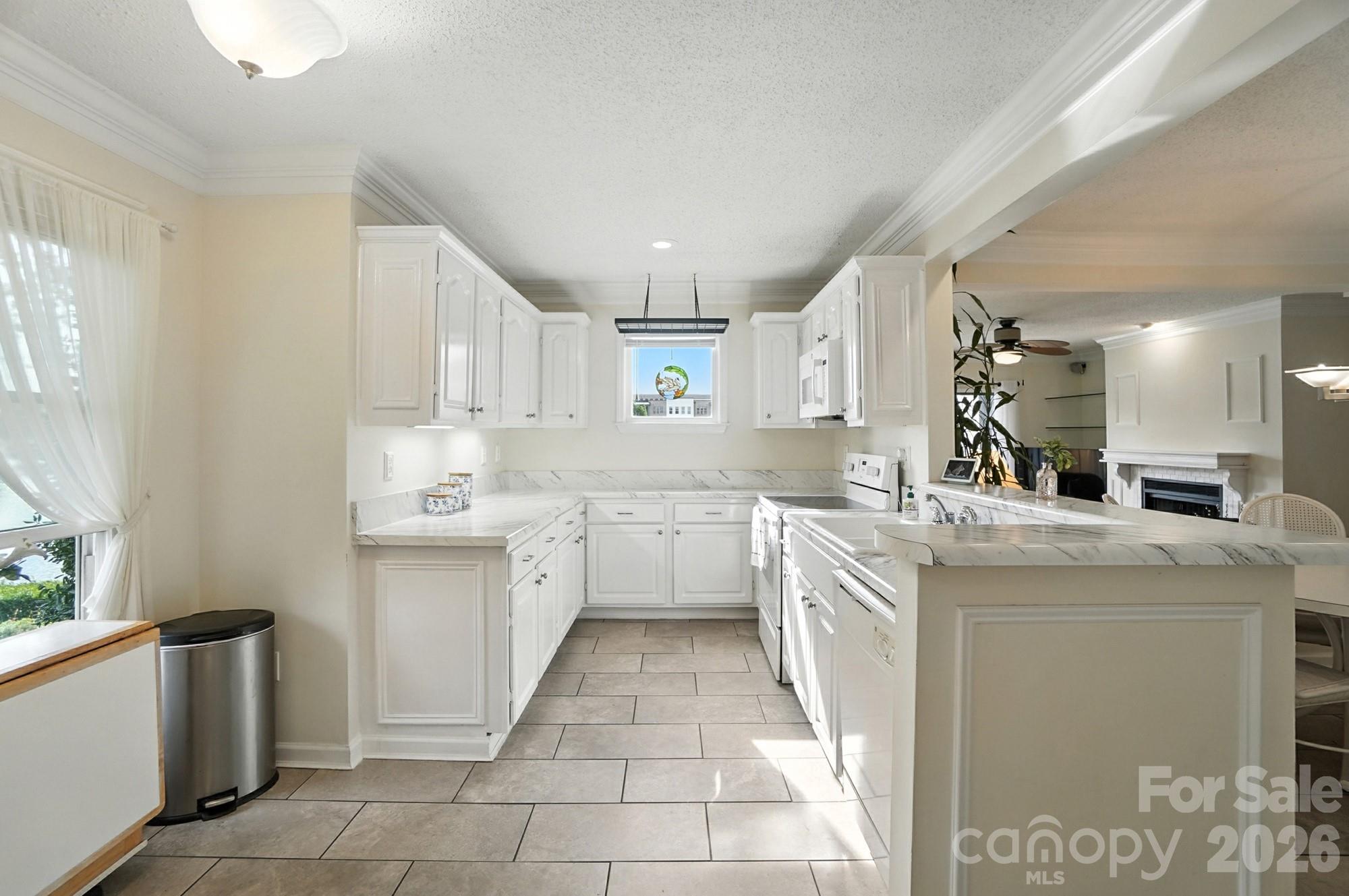 Lakeshore Village - Residential