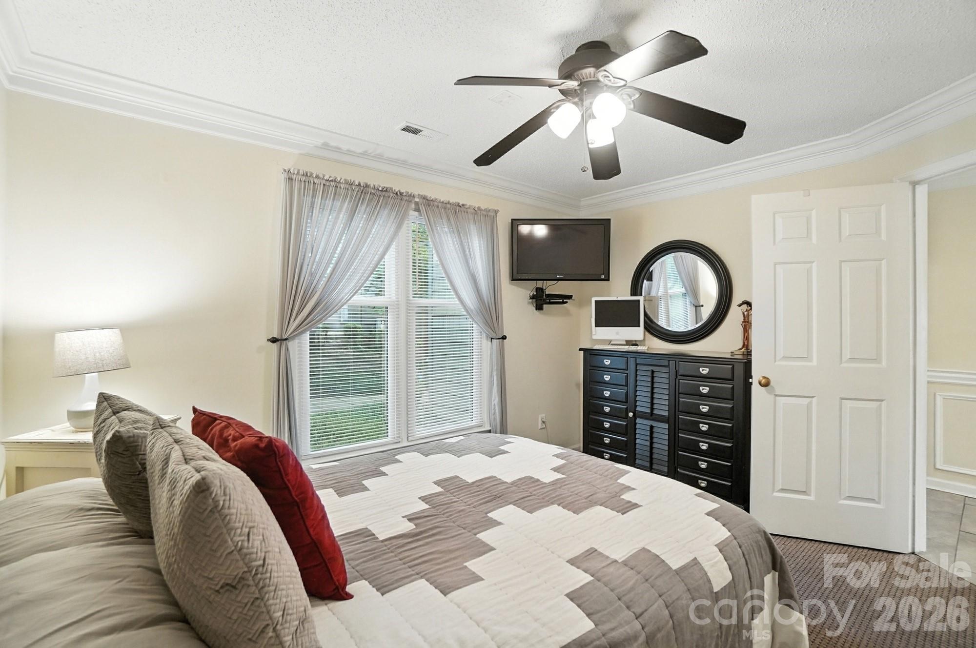 Lakeshore Village - Residential