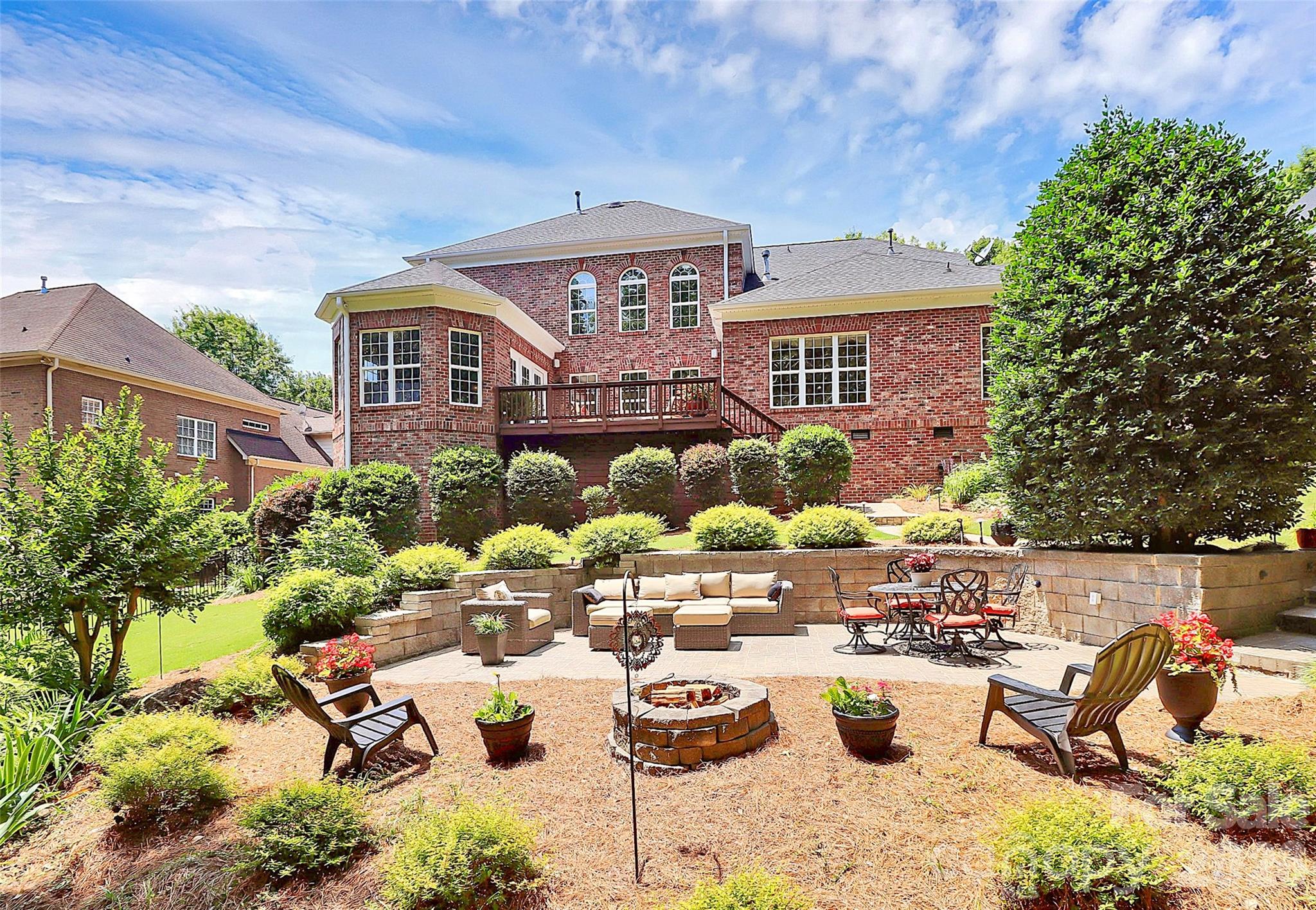 The Palisades - Residential