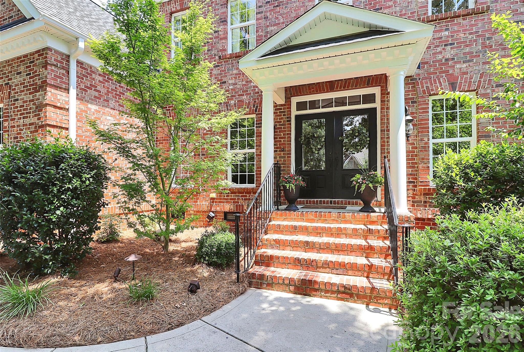 The Palisades - Residential