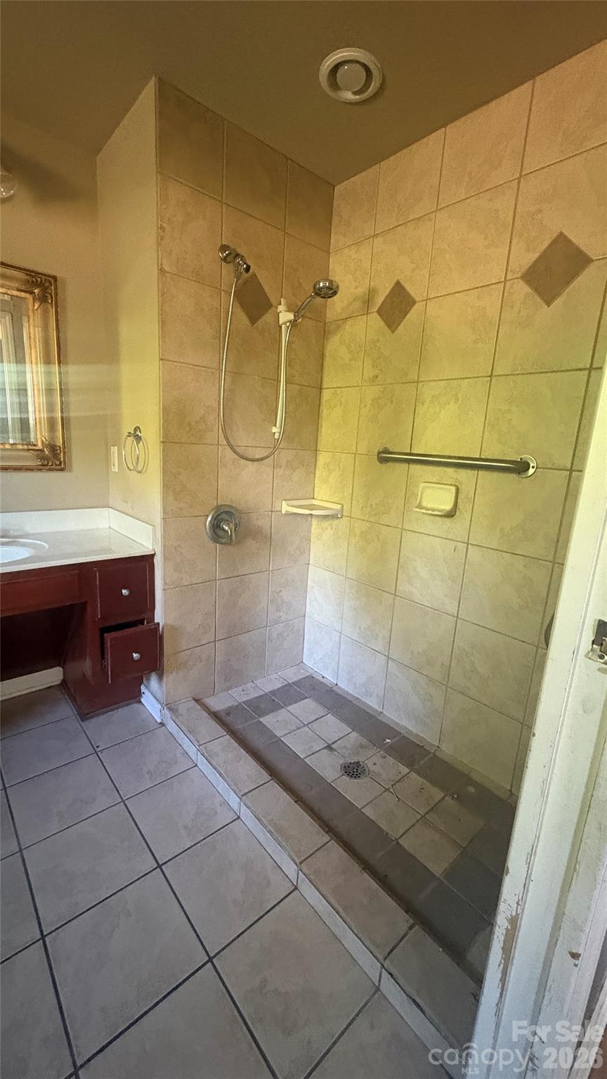 Belle Meade - Residential