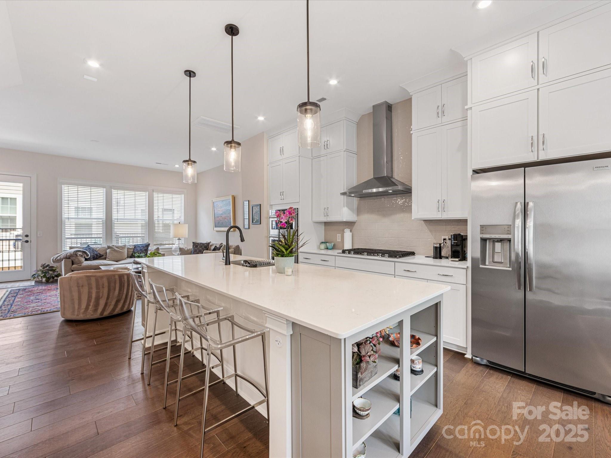 Elizabeth - Residential