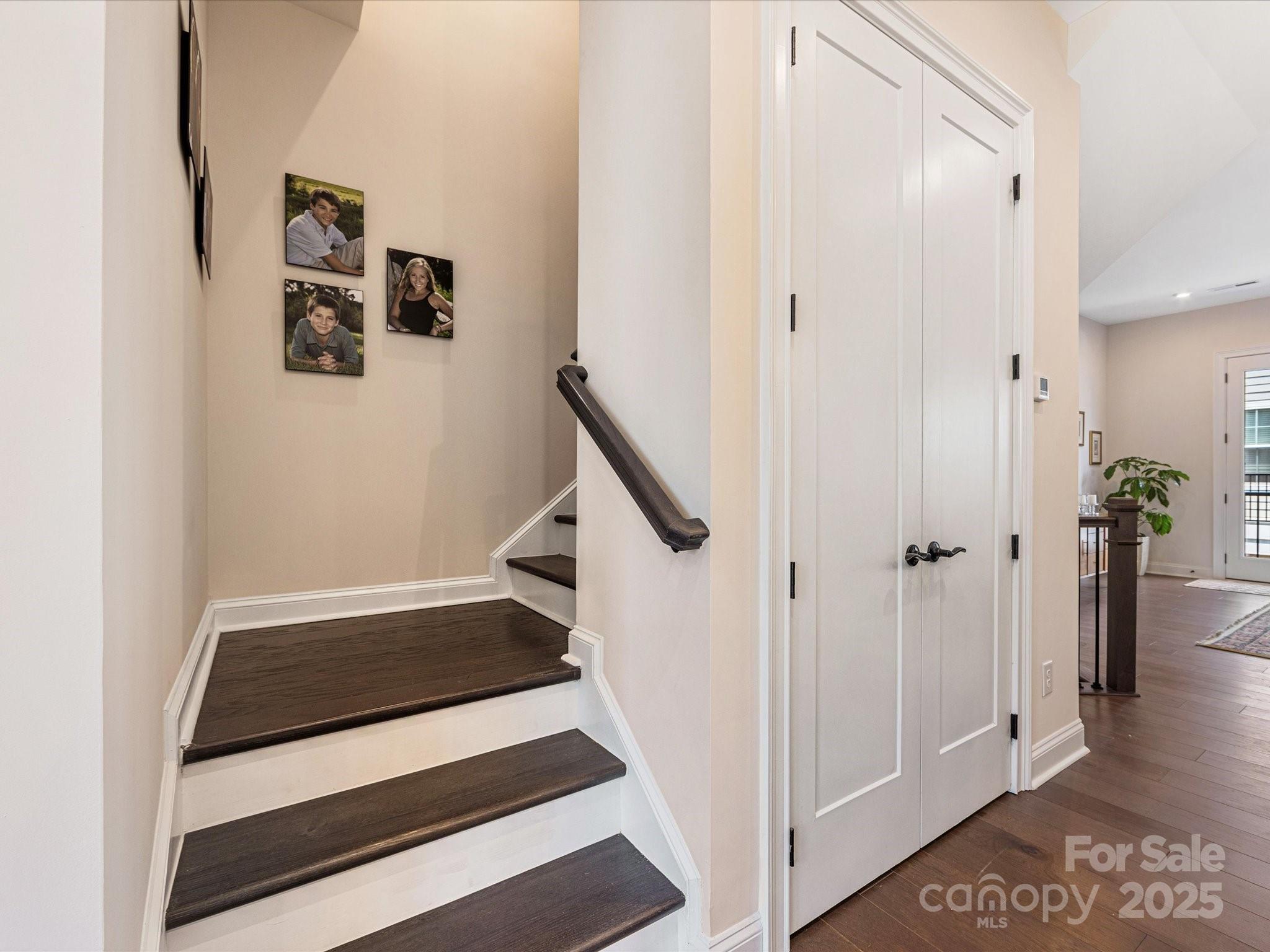 Elizabeth - Residential