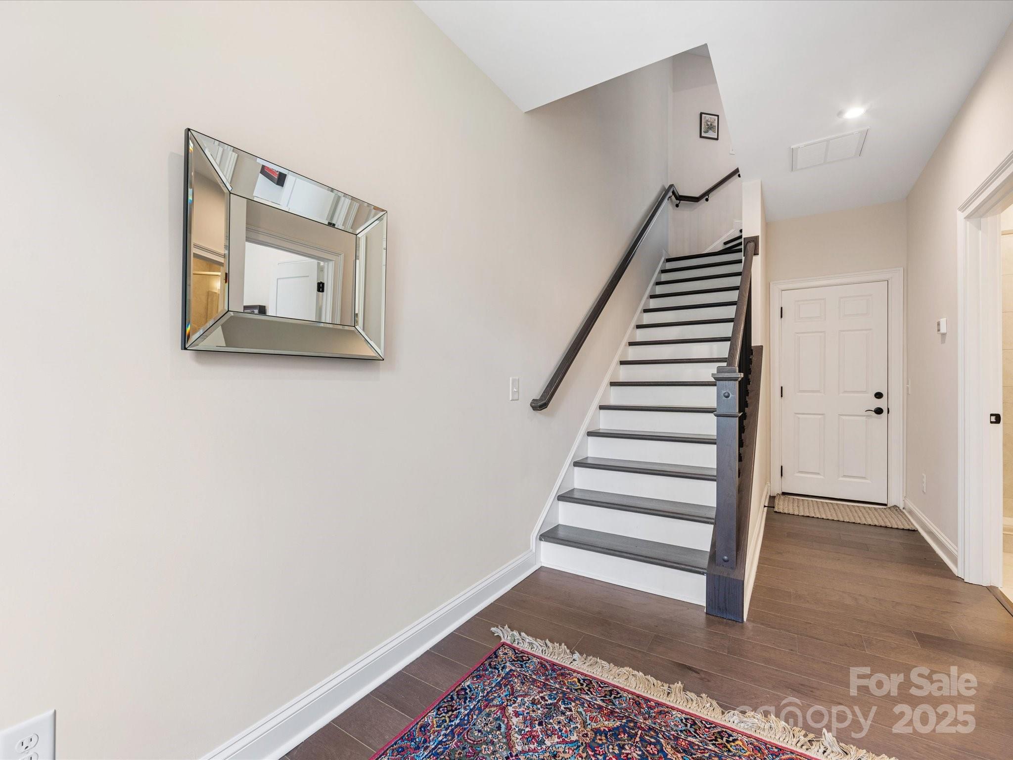 Elizabeth - Residential