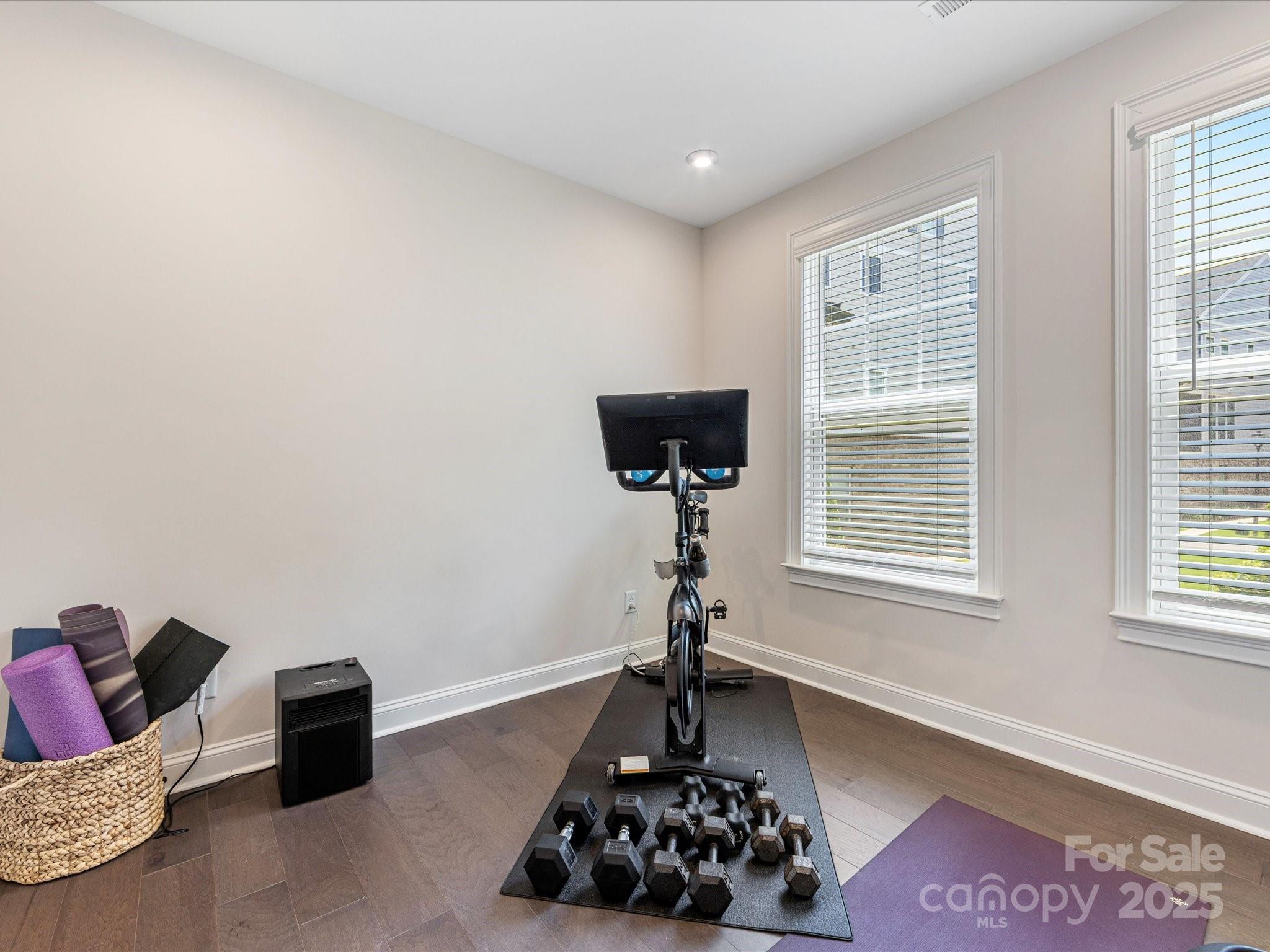 Elizabeth - Residential