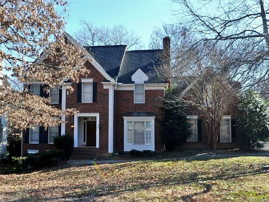 MATTHEWS!!  4 beds, plus  HUGE bonus room , open floor plan, eat in kitchen , formal dining, family room with real wood burning fireplace , living room , laundry room, spacious master suite. 4100+ sq feet includes a walk out finished basement. SO much potential here, homes needs updating , TLC & deferred maintenance to shine, priced accordingly .Close to 485, shopping , schools, Ballantyne, downtown Matthews and parks! Tenant occupied sold subject to lease which is up 2/28/17. Home warranty !