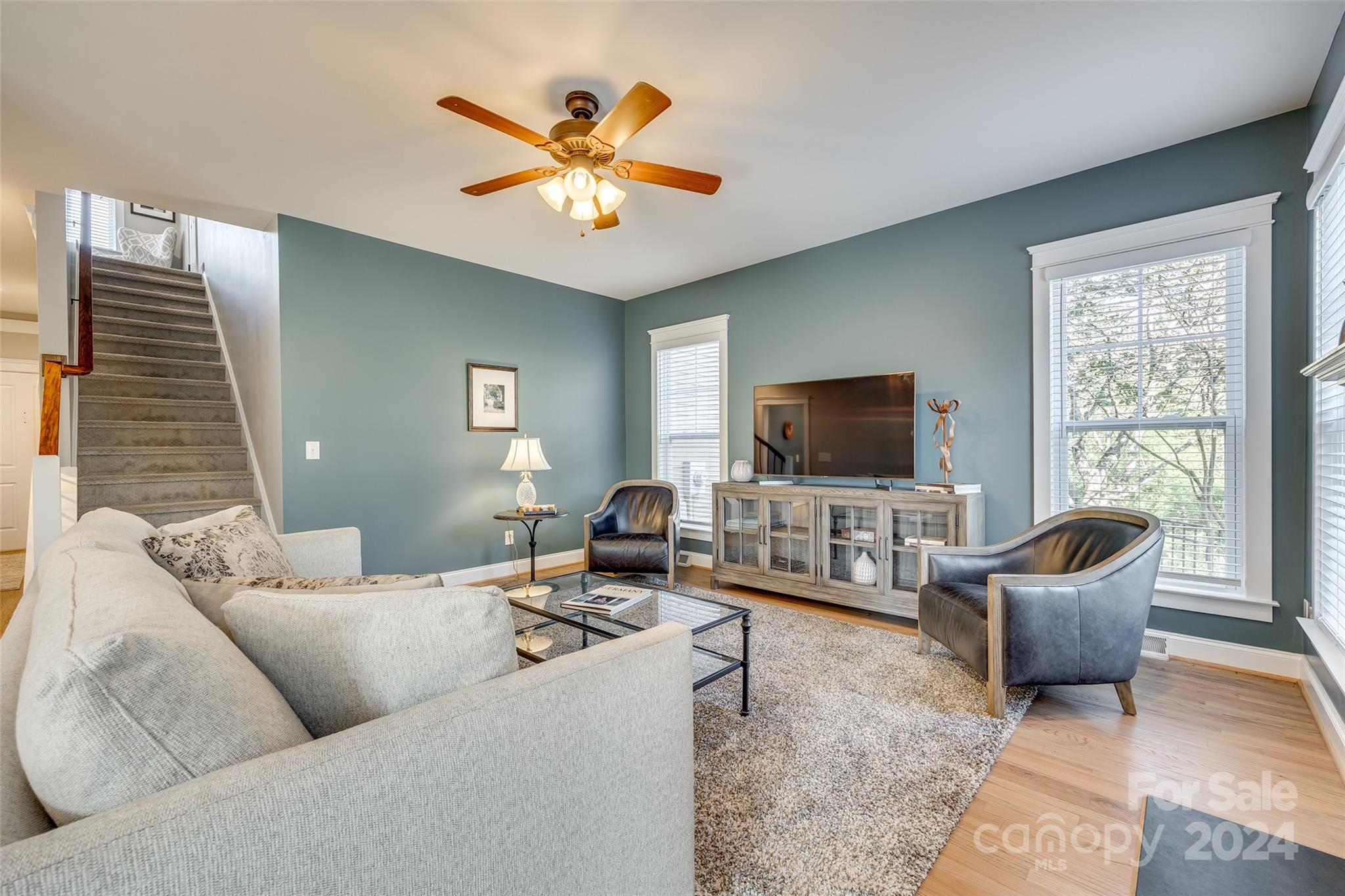 Lake Shore - Residential