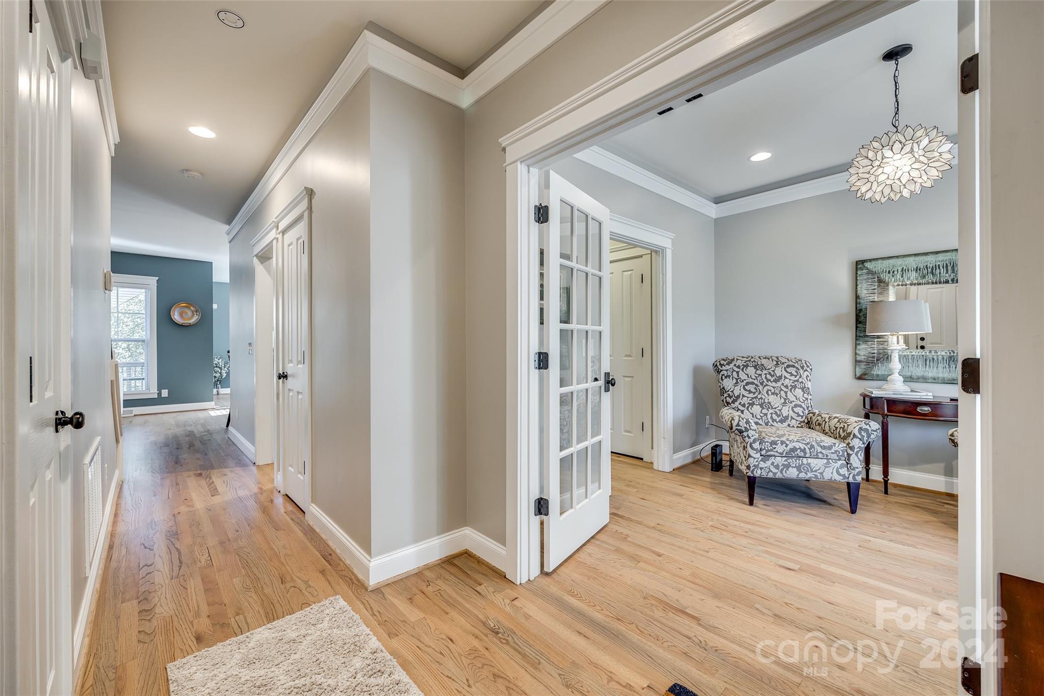 Lake Shore - Residential