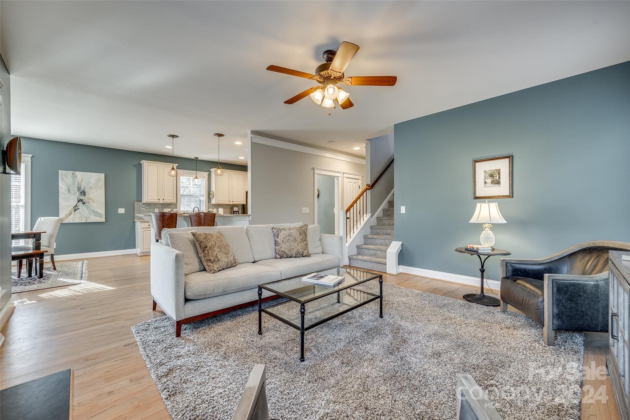 Lake Shore - Residential