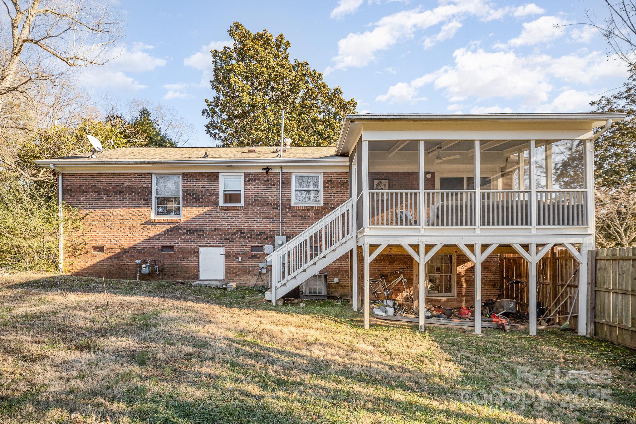 Darby Acres - Residential Lease