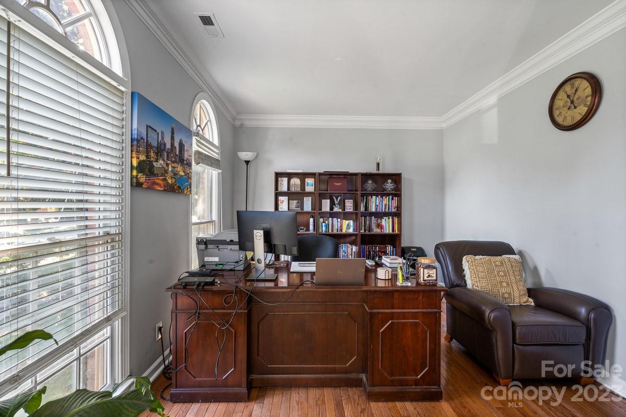 Oak Park - Residential