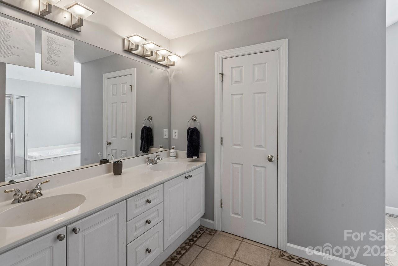 Oak Park - Residential