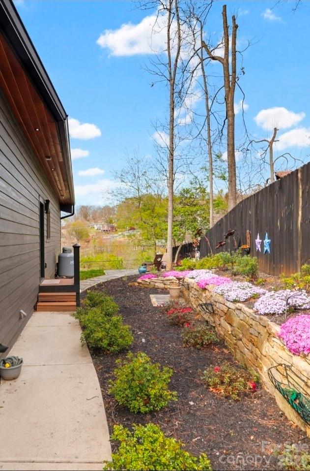 Brookmont - Residential