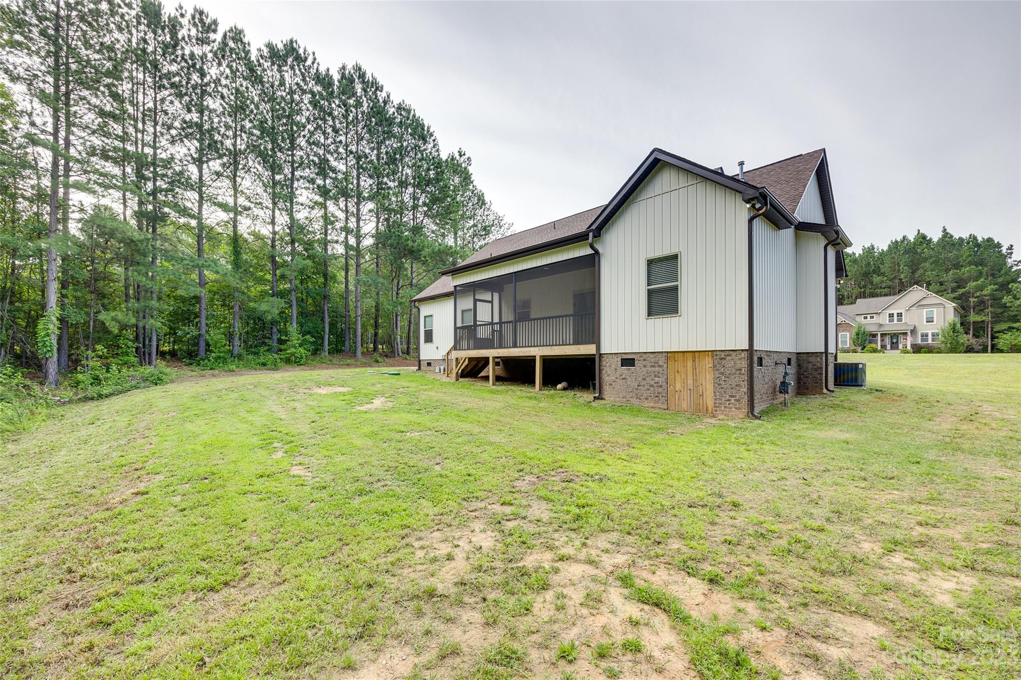 Lauren Pines - Residential