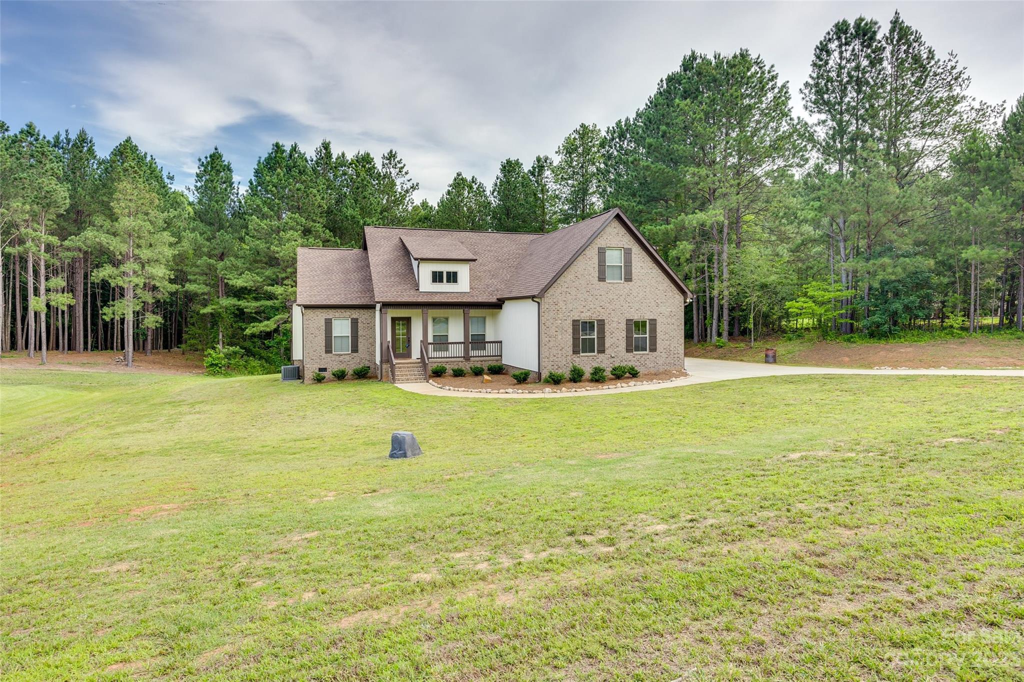 Lauren Pines - Residential