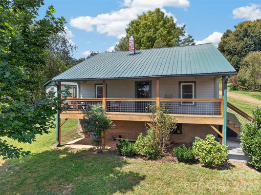 266 STARNES COVE RD, CANDLER, NC 28715 - Image fb4294bd5eecc25d68a2ca47cdf125a5/2127369494