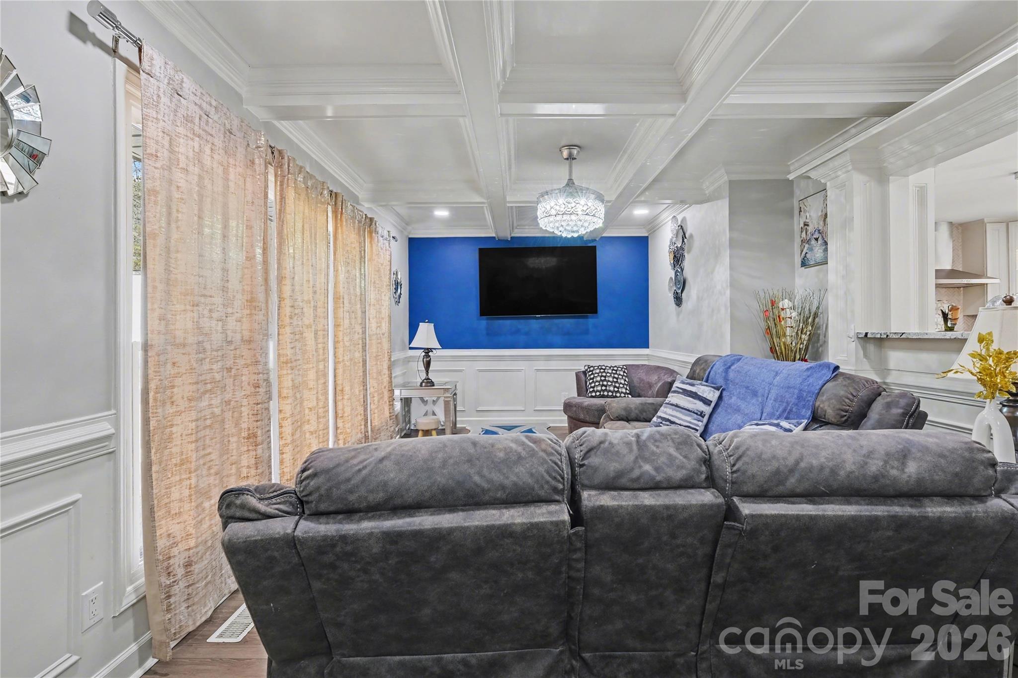 632 Treasure Drive SW