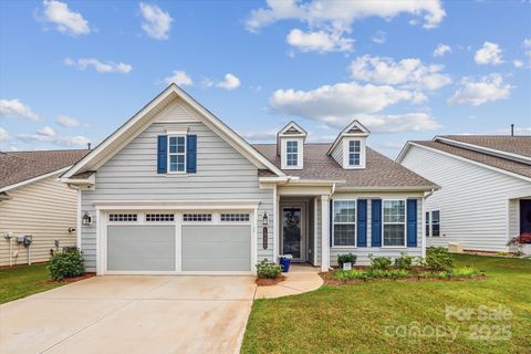 10400 Superb Lane Charlotte NC 28215