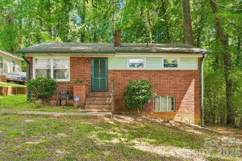Photo of 1936 St Paul Street, Charlotte, NC 28216 (MLS # 4395037)