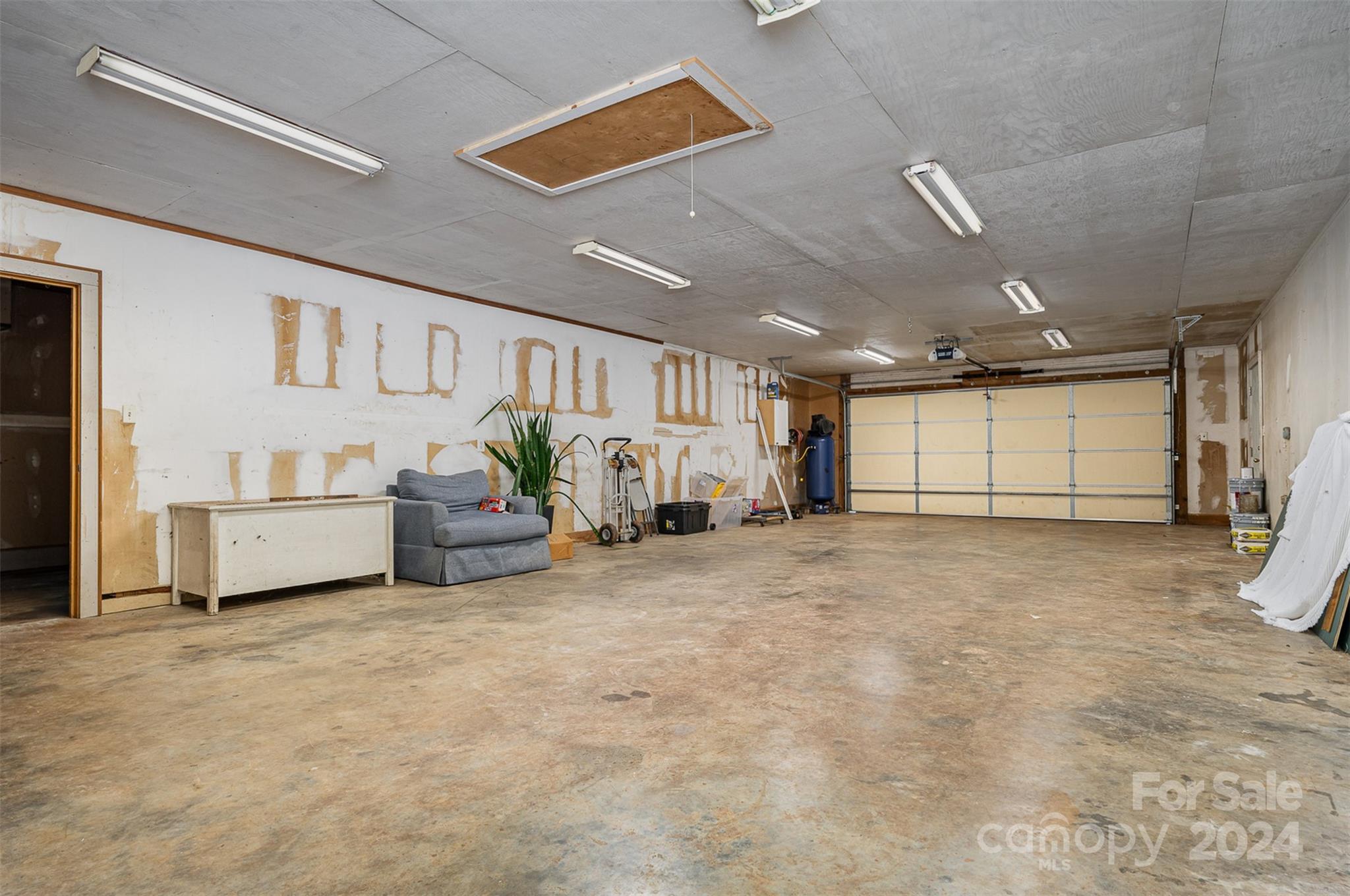 Caroland Acres - Residential