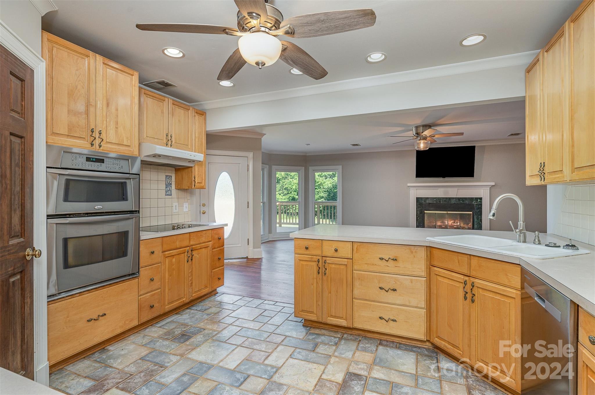 Caroland Acres - Residential