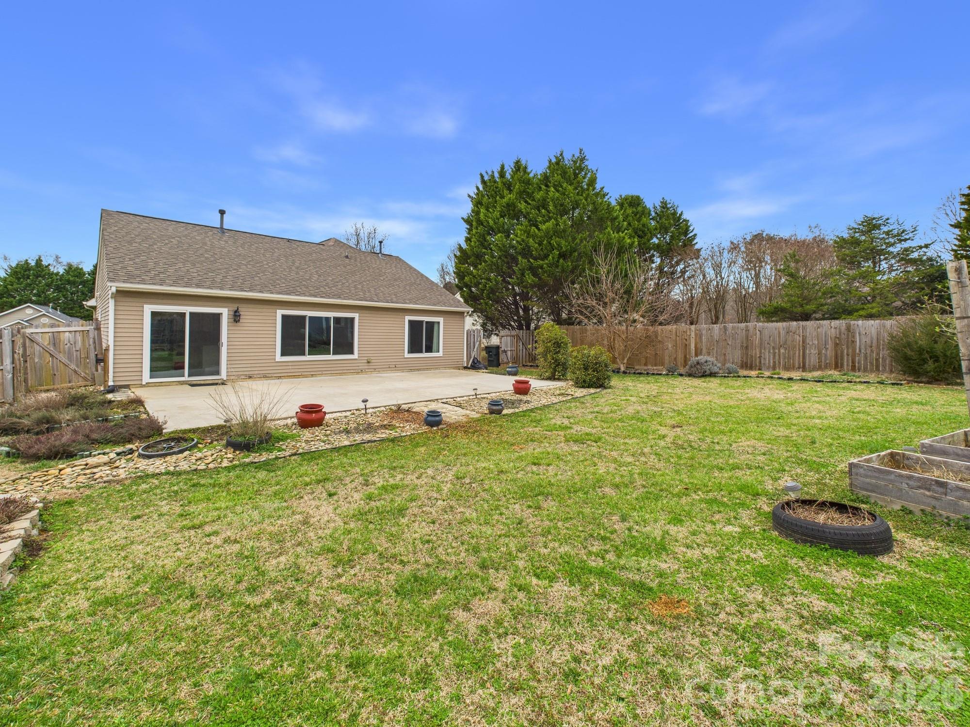 Curtis Pond - Residential