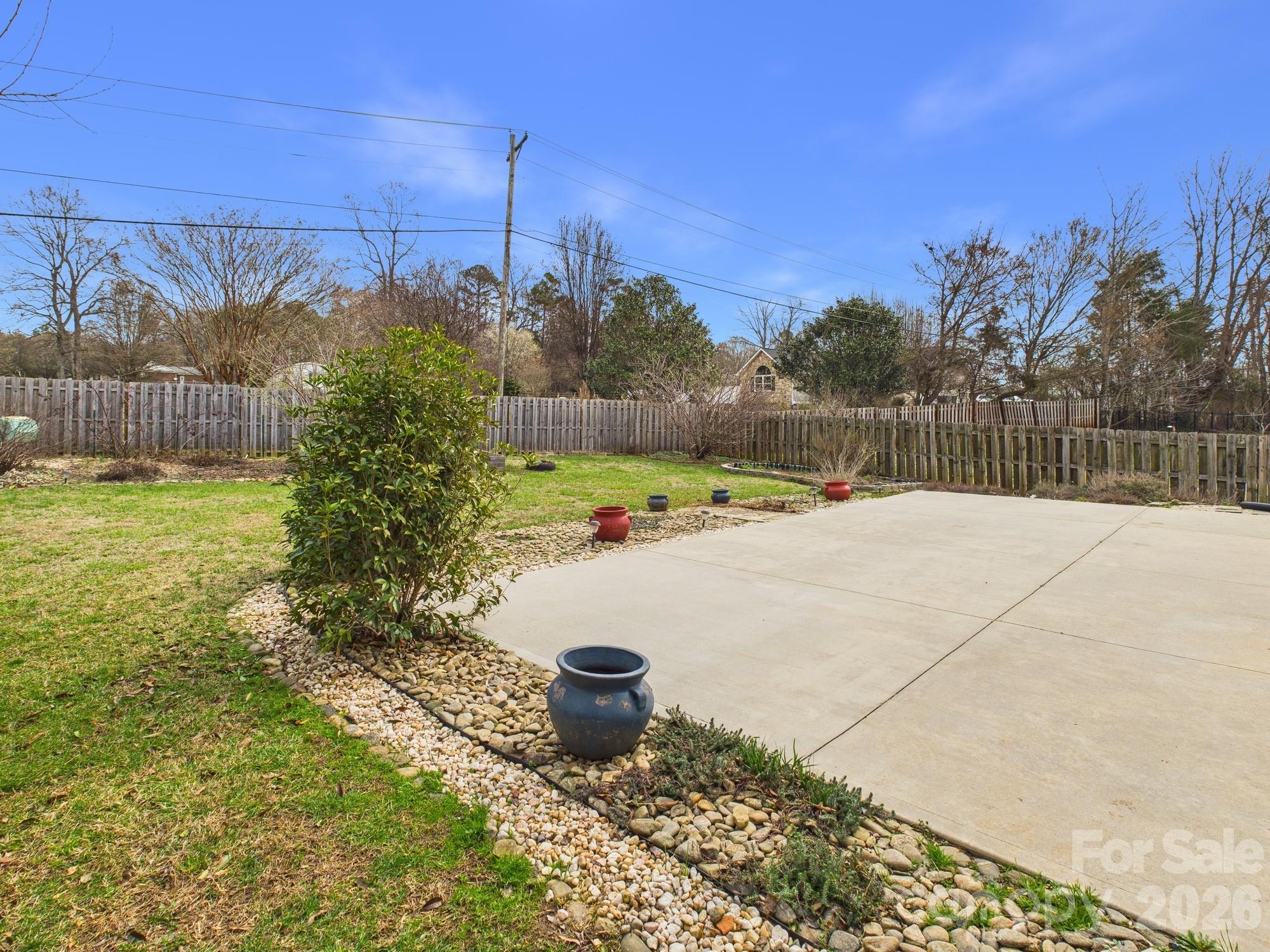 Curtis Pond - Residential