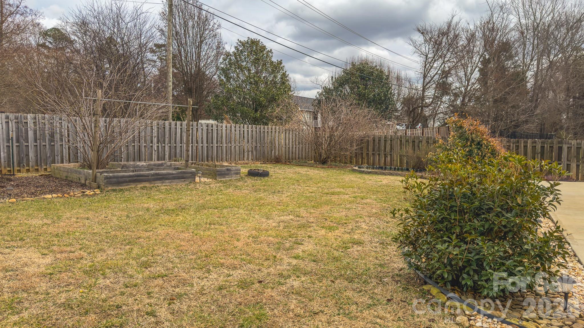 Curtis Pond - Residential