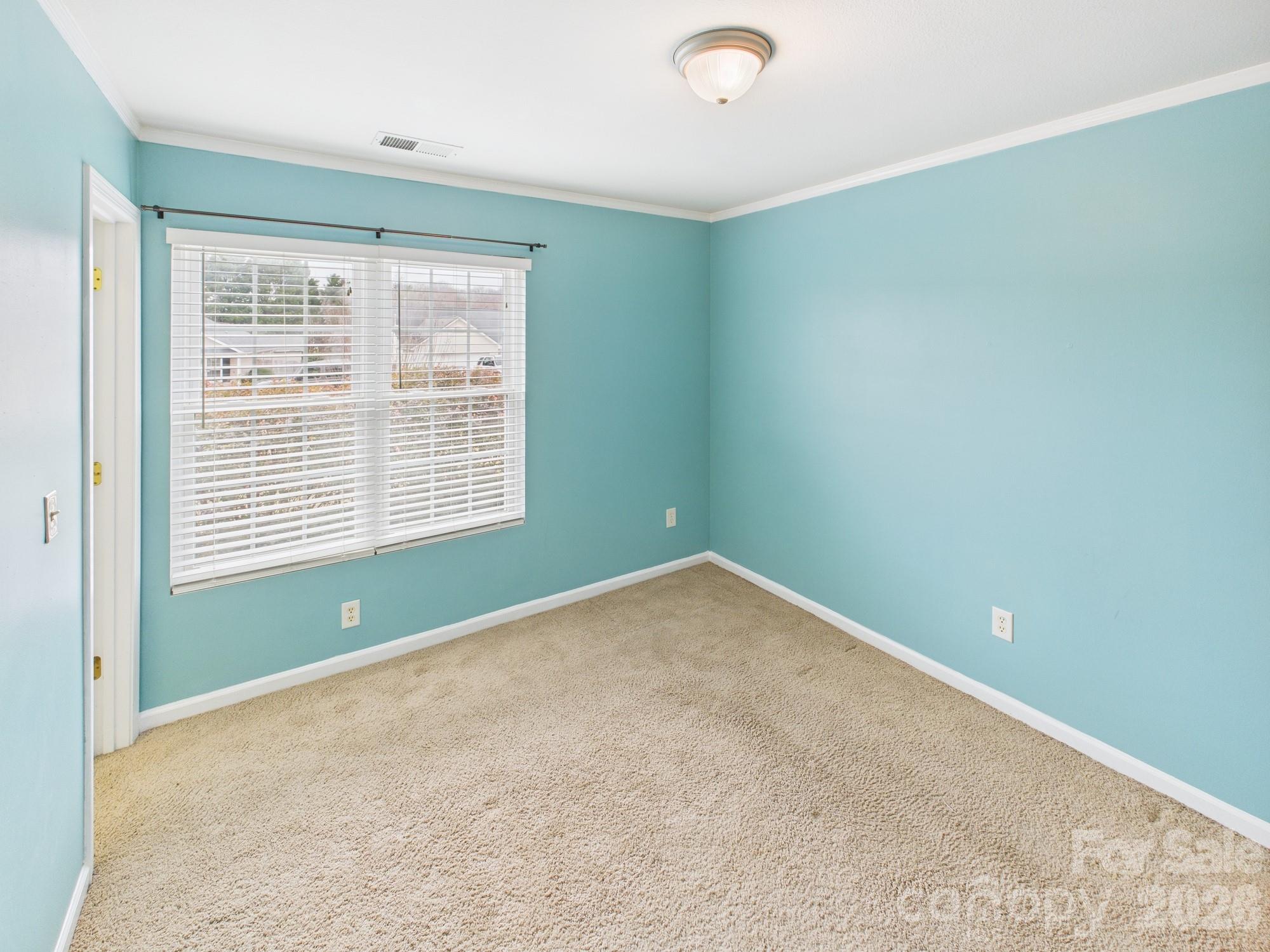 Curtis Pond - Residential